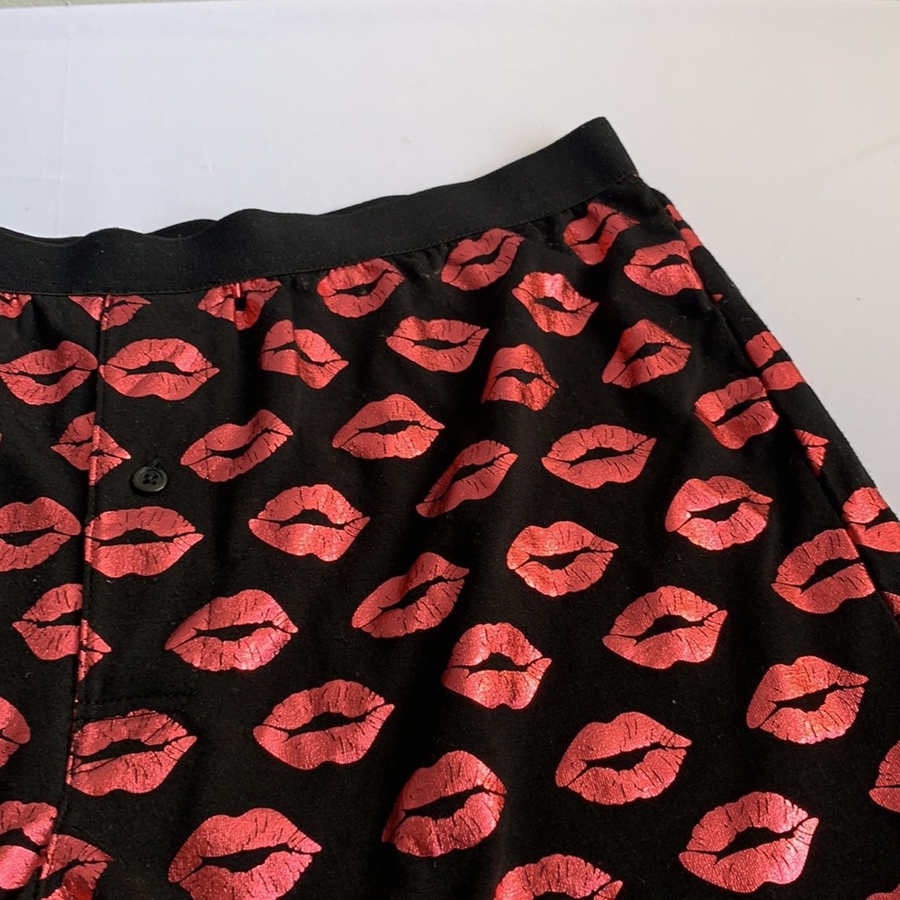 Black Boxers with Pink Shiny Metallic Lips